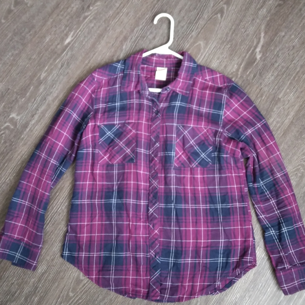 Long sleeve button up